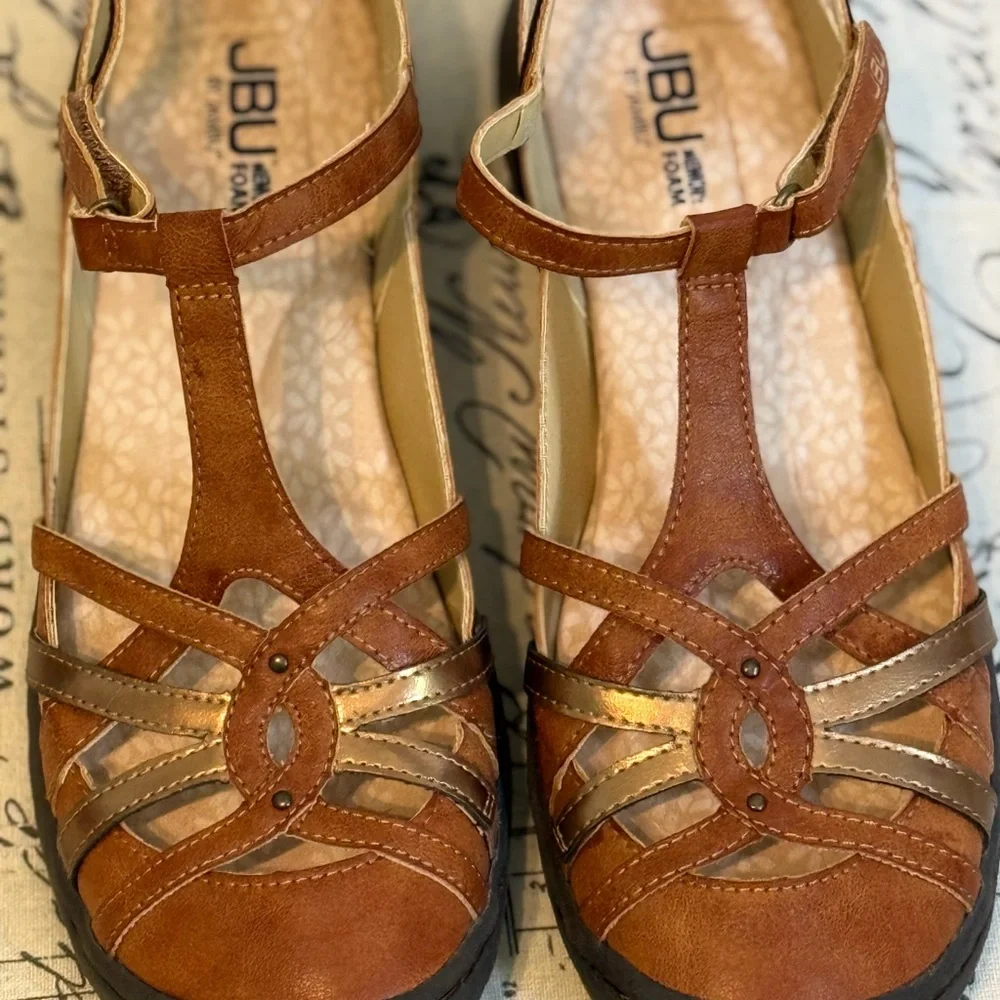 Jambu "DOVE" Brown and Gold Accent Close Toe T-Strap Design Sandals - Picture 2 of 11